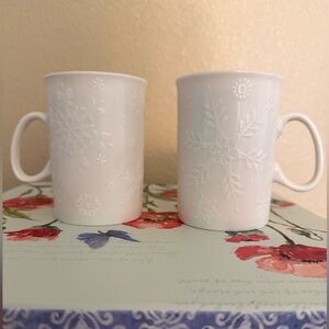 Gently Used White Embossed Snowflake Ceramic Mugs - Set of 2 by Neiman Marcus